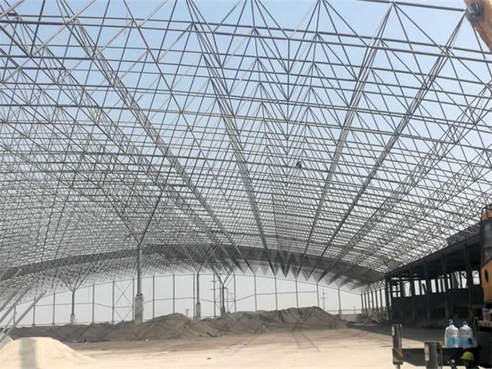 景洪钢厂料仓网架工程